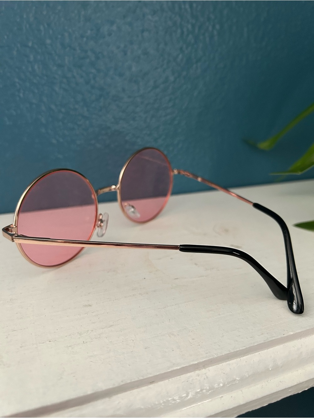 Pink Round Sunglasses with Gold Frames - Picture 6 of 7